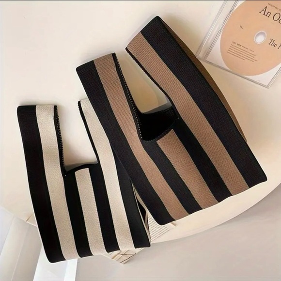 Striped Knitted Striped Small Tote Bag - Picture 4 of 10